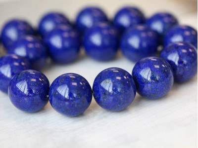 Natural Lapis 20mm Round