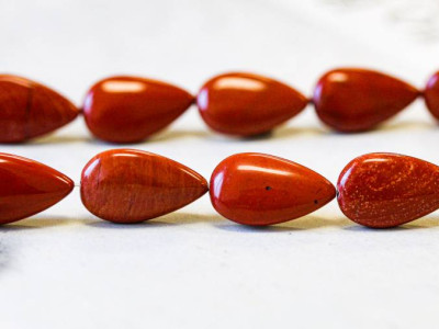 Red Jasper 10x18 Flat Teardrop