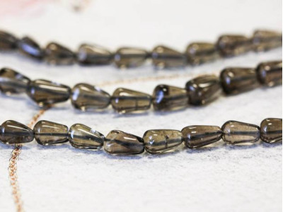 Smoky Quartz 6-7x Teardrop