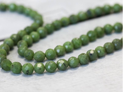 Green Jade 8mm Faceted Round