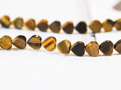 Tiger Eye 8mm Heart