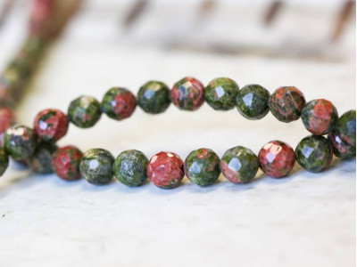 Unakite 8mm Faceted Round