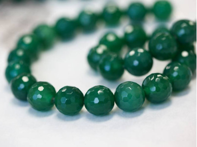 Green Onyx 14mm Faceted Round