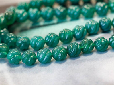 Green Onyx 10mm S-Corrugated Round