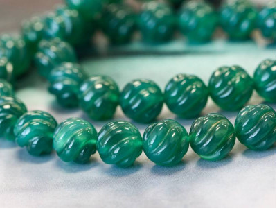 Green Onyx 12mm S-Corrugated Round