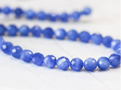 Blue Agate 8mm Faceted Round