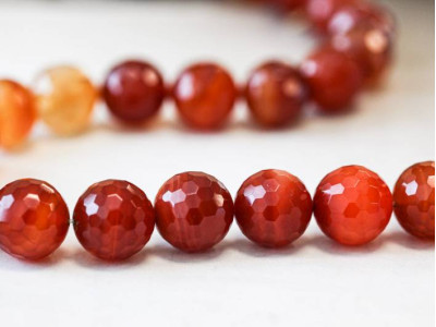 Natural Carnelian 18mm Faceted Round