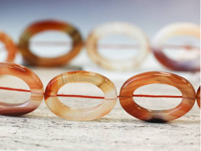 Natural Carnelian 25x35 Oval Donut