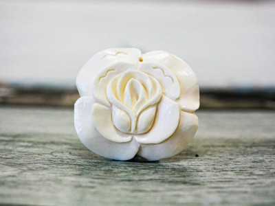 Bone 40x45mm Carved White Flower Pendant