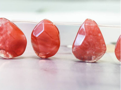 Cherry Quartz 20x-25x Faceted Pebble Drop