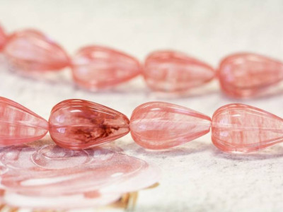 Cherry Quartz 10x17 Corrugated Teardrop