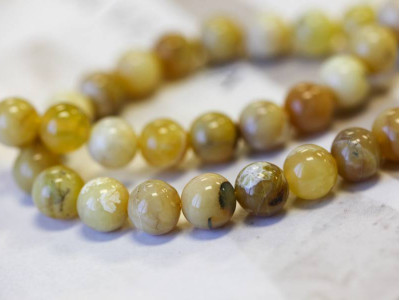 Yellow Opal 10mm Round