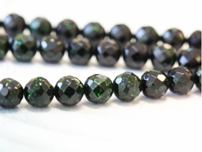 Green Goldstone 8mm Faceted Round