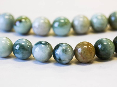 Burma Jade 17-18mm Round